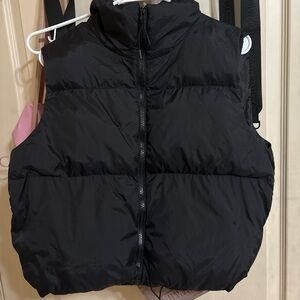 SHEIN Black Puffer Vest
